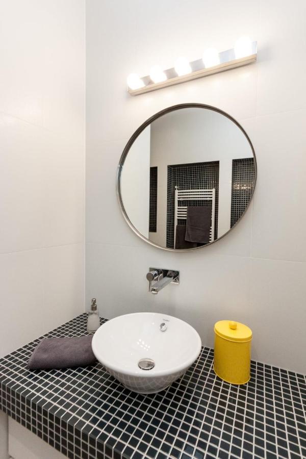 Bpr Sophisticated Astoria With Balcony Budapeszt